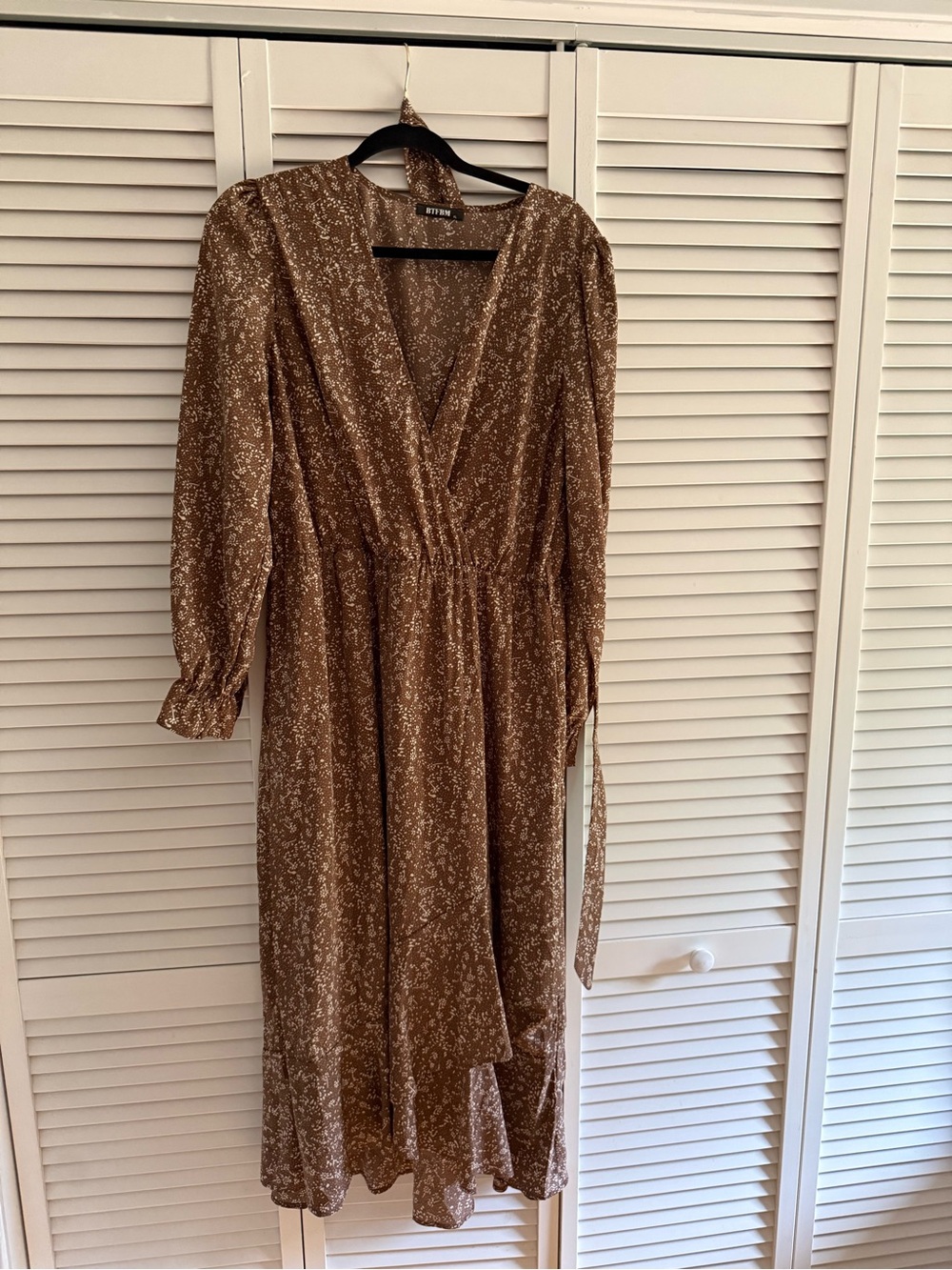 Brown Floral Wrap Midi Dress with Elastic Waist